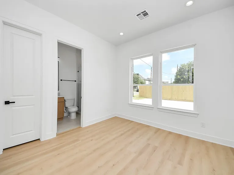 4607 Gunter St #A — Photo 23