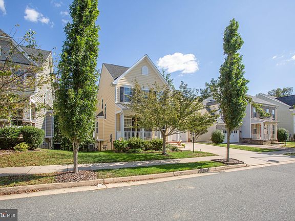 3rd image of 1104 Wright Ct