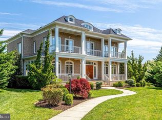 23015 Lois Ln, Ashburn, VA 20148