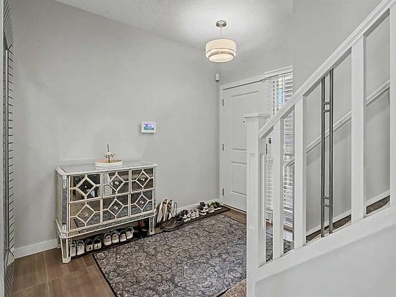 3rd image of 35 E Legacy Row SE