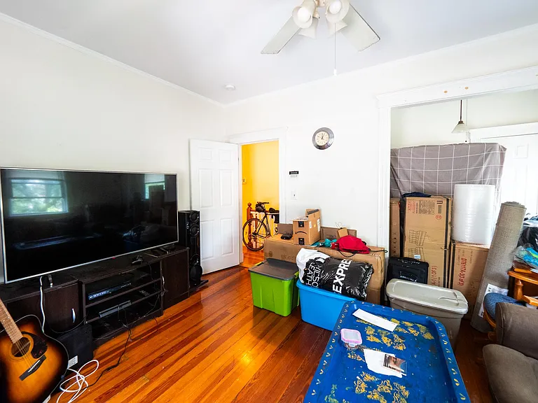 18 Winslow Rd #2 — Photo 4