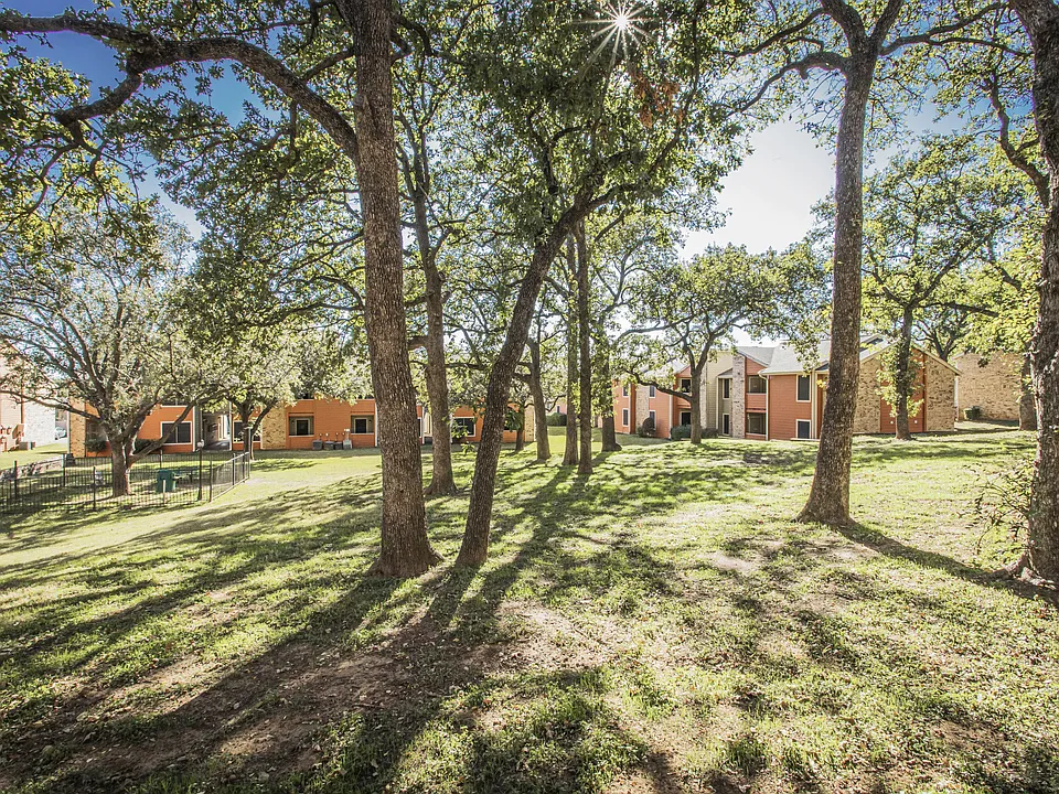 Bedford Oaks
