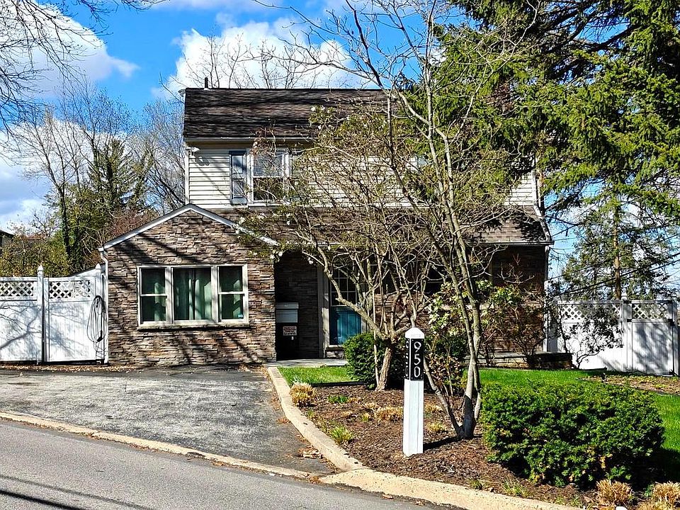 2nd image of 950 Bradfield Rd