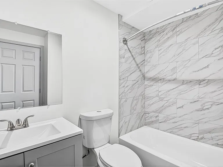 1121 Daisy Avenue — Photo 27