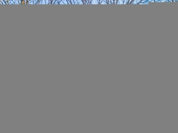 6601 2nd St N, Moorhead, MN 56560