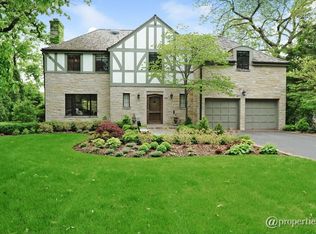 410 Grove St, Glencoe, IL 60022