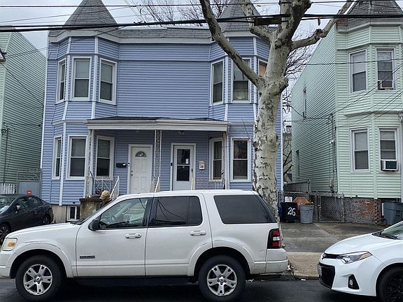 4th image of 26 Williams Ave
