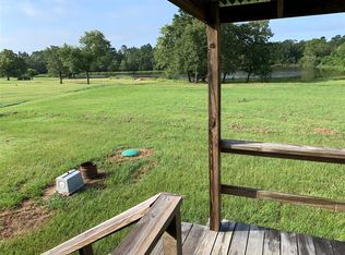 63 Cedar Hill Dr, Huntsville, TX 77320