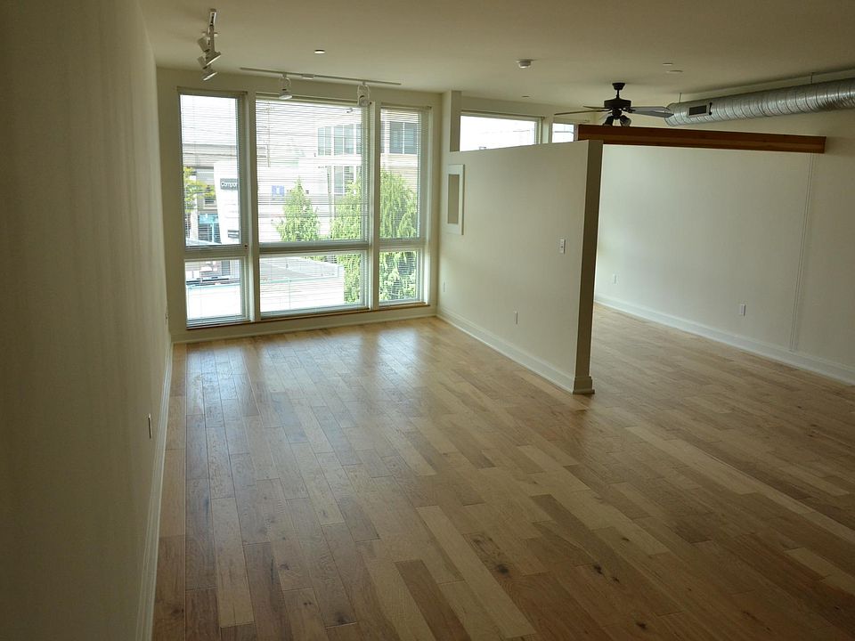 2nd image of 219 Carron St APT 302