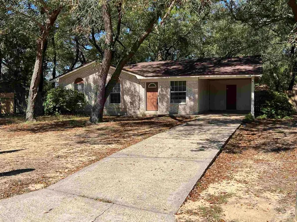 4930 Laceiba Dr, Pensacola, FL 32526