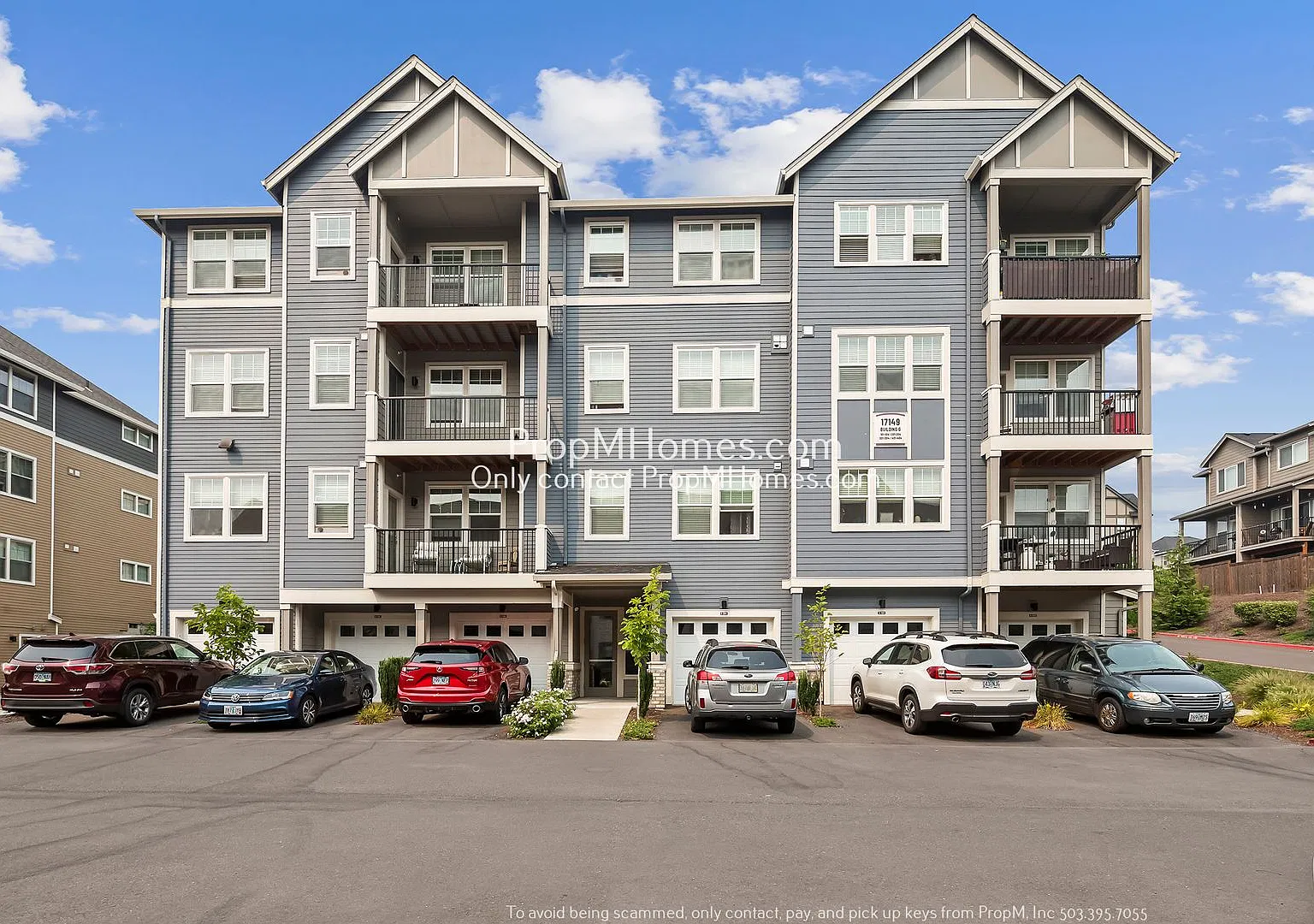 Bull Mountain 1BR Condo with Vaulted Ceilings, Covered Balcony & Pool Access! — Photo 1