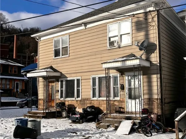 537 47th St, Bellaire, OH 43906