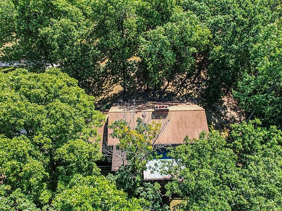 5th image of 635 Parmentier Estates Dr