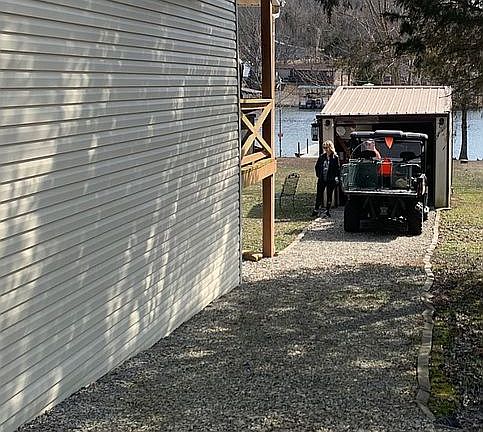 4th image of 6154 Chippewa Dr