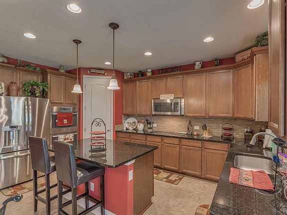 2nd image of 11470 Glenlaurel Oaks Cir