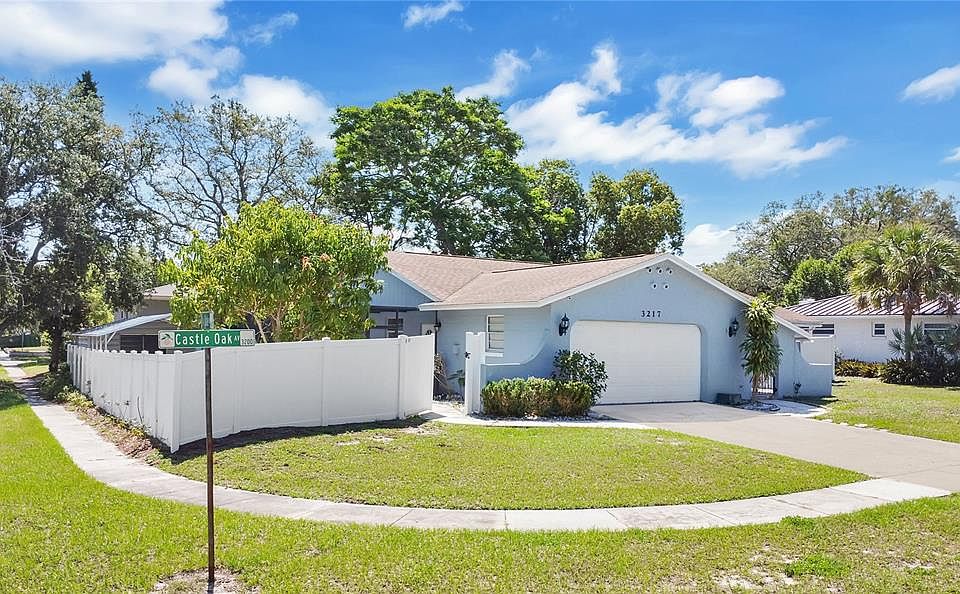 1st image of 3217 Castle Oak Ave