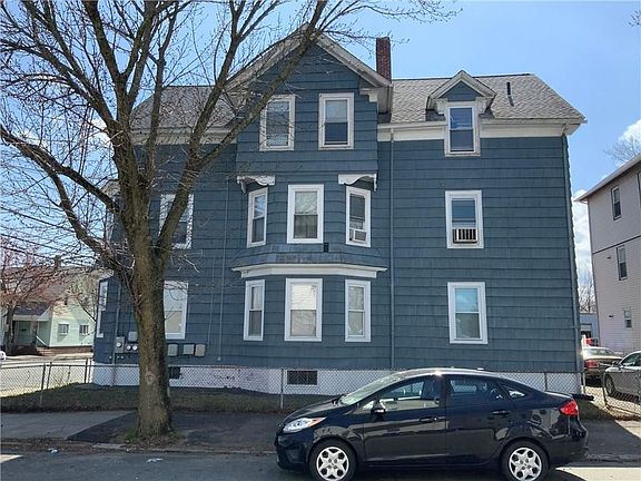 2nd image of 703 N Broadway St