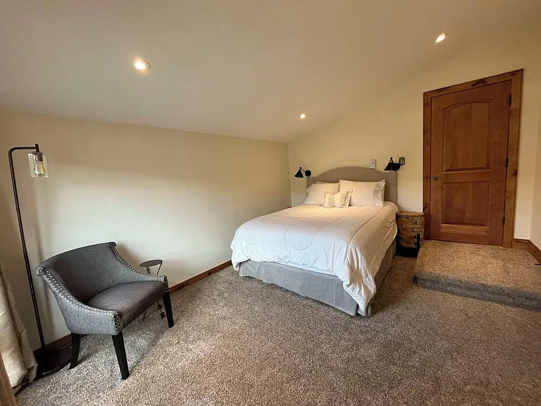 250 Ski Hill Rd #10 — Photo 12