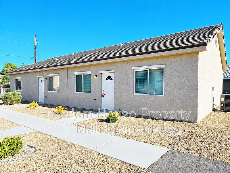 2 bed, 2.0 bath, 1097 sqft, $991 — Photo 1