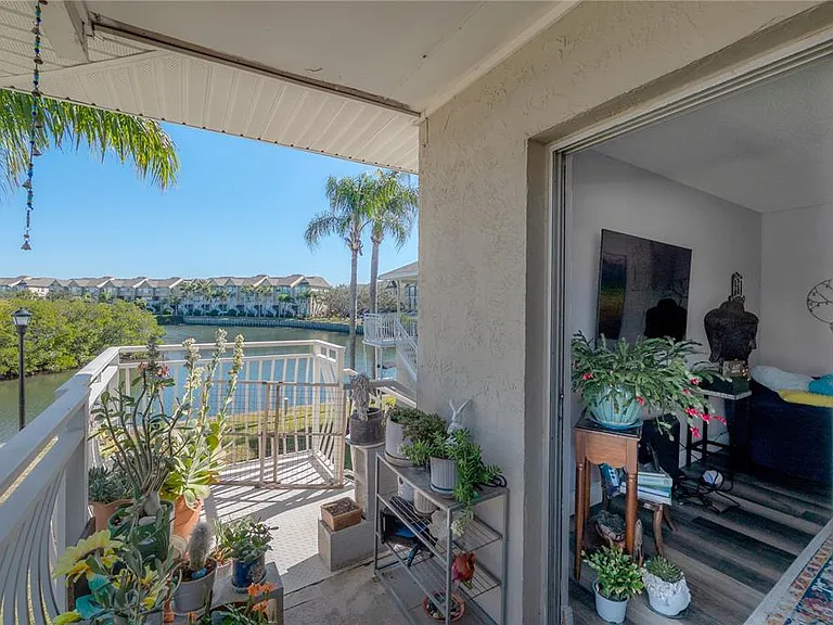 8812 Bay Pointe Dr #D202 — Photo 13