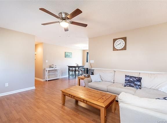 5th image of 1282 39th Street Cir SW #11
