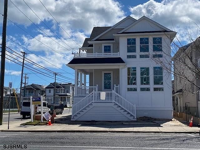 1st image of 3503 West Ave #2