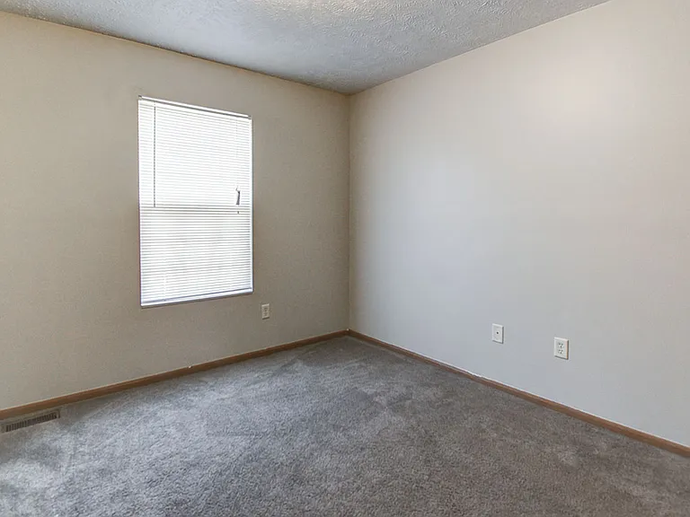 Floor plan 2 bedroom
