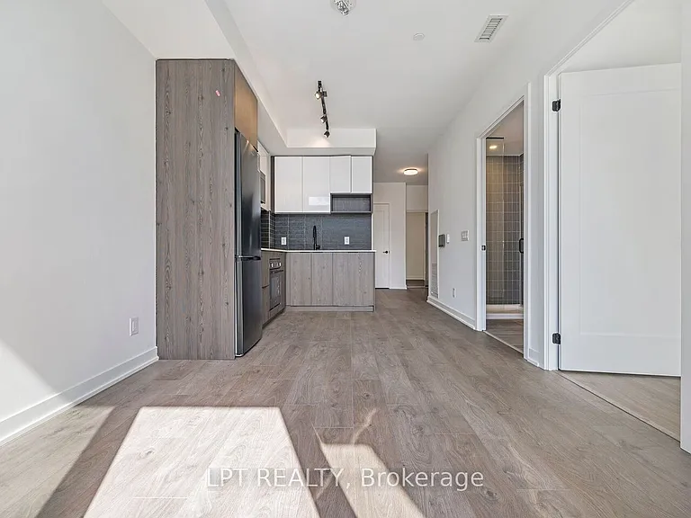5 Defries St #1201 — Photo 20