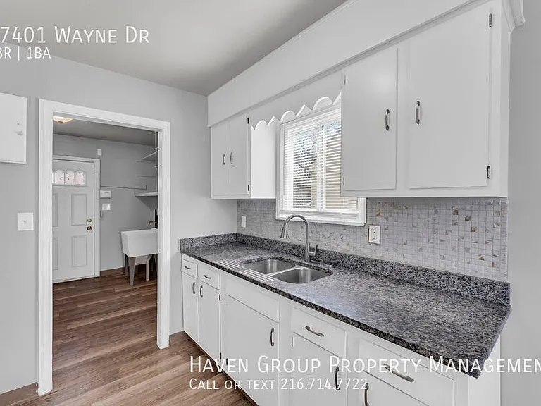 17401 Wayne Dr — Photo 8
