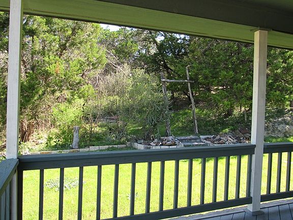 3rd image of 1003 Linda Joy St