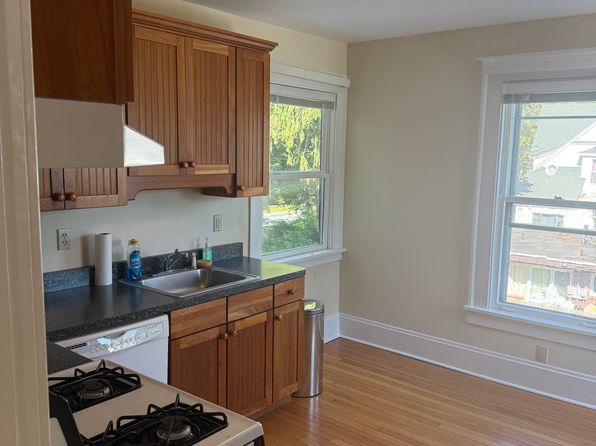1327 Union St FLOOR 2