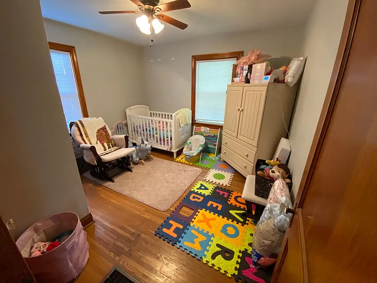 122 E Francis Ave — Photo 19