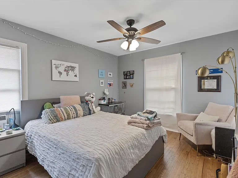 4228 Winfield Ave — Photo 14