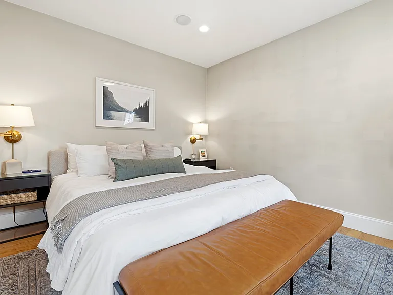 20 Winfield St #2 — Photo 8