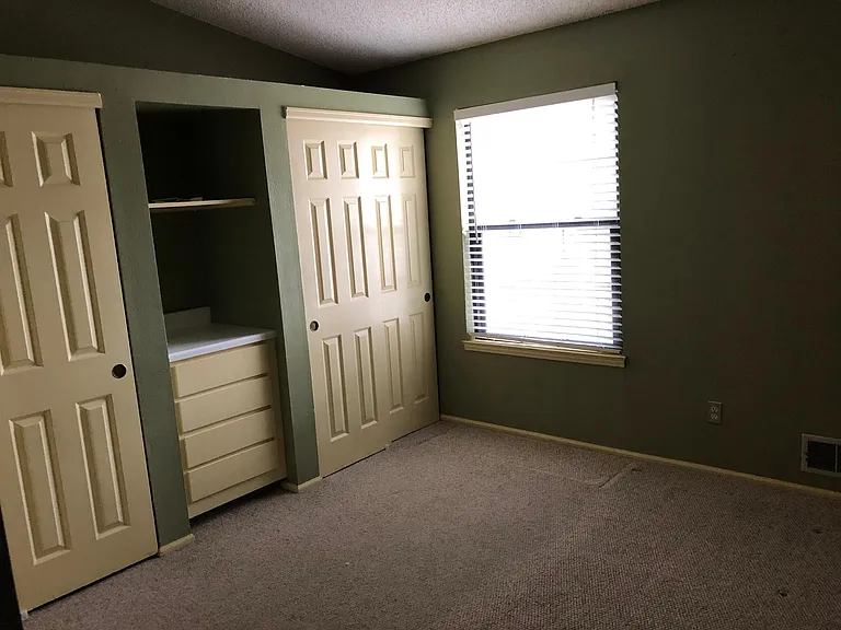 16201 E Dakota Pl #D — Photo 2