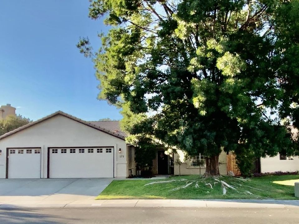 1st image of 175 River Oaks Dr