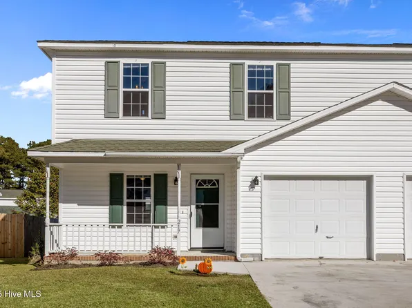 217 Winners Circle S, Jacksonville, NC 28546