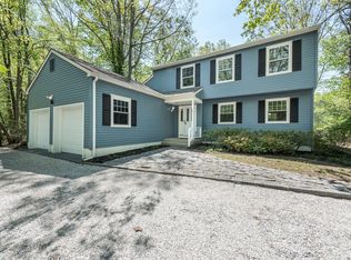 20 Forest Ct, Medford, NJ 08055