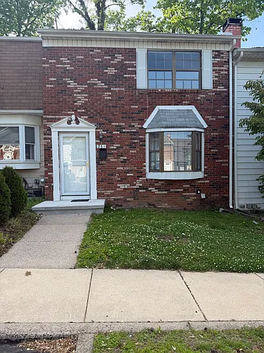 361 Dartmouth Ct Photo 1