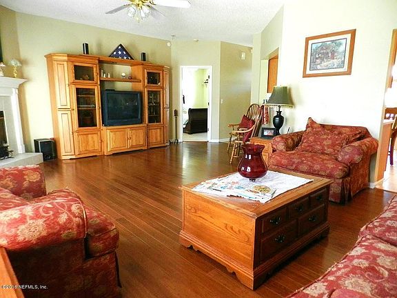 3rd image of 1301 Black Gum Ct