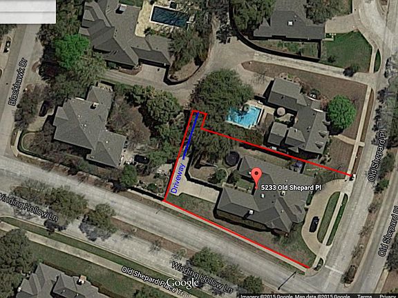Huge lot with long driveway