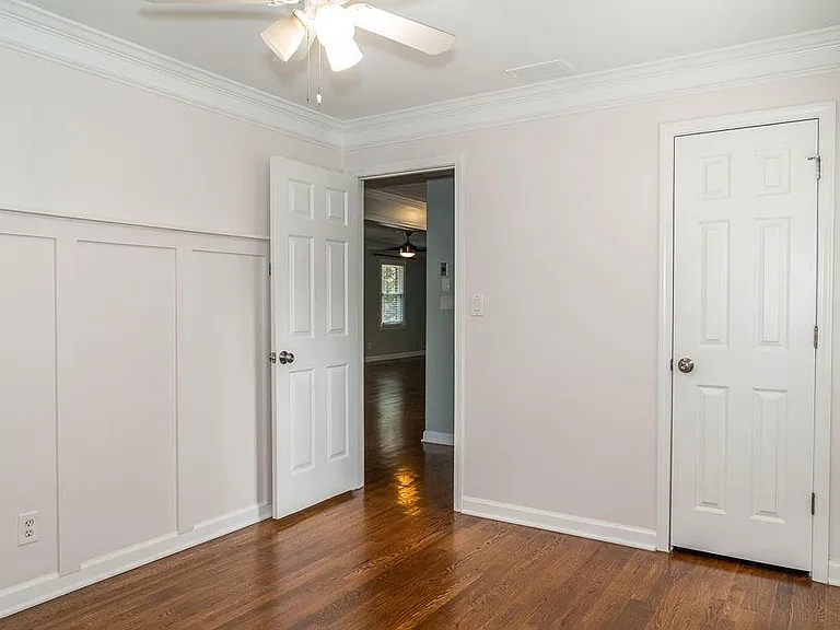 2331 Robin Ln SE — Photo 18
