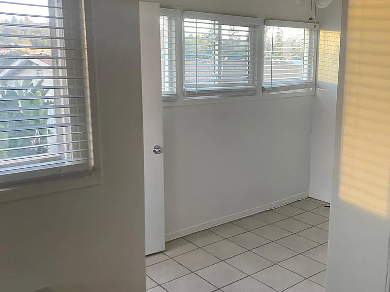 11104 Aqua Vista St — Photo 14