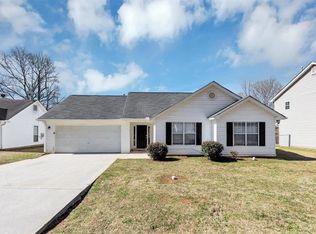 622 Fieldcrest Dr, McDonough, GA 30253