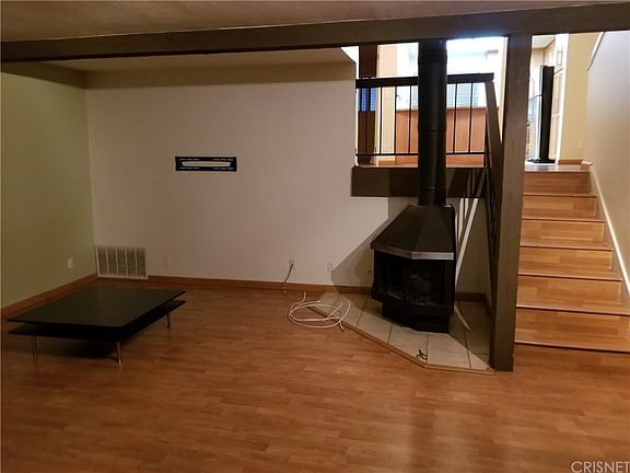 3rd image of 21545 Erwin St Unit 104