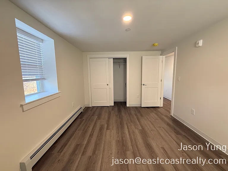 1743 Washington St #10 — Photo 6