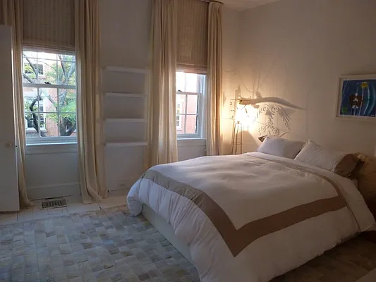 Rented by Sotheby's International Realty | media 16