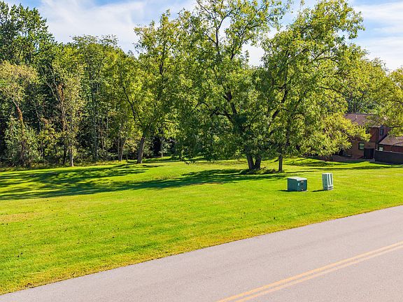 5th image of LOT Cherry Hill Rd