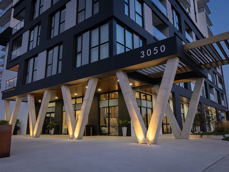 3050 Yorkville St — Photo 19