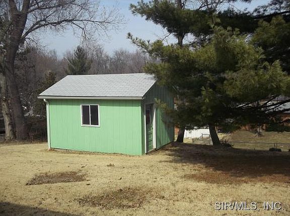 4th image of 443 W Rosewood Dr